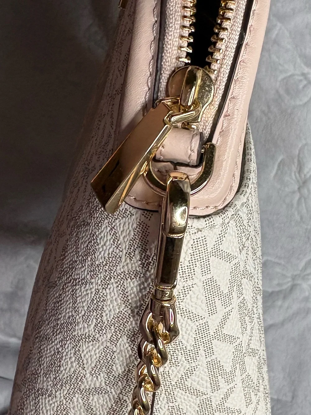 Michael Kors Blush Pink and Cream Signature Crossbody with Gold Hardware